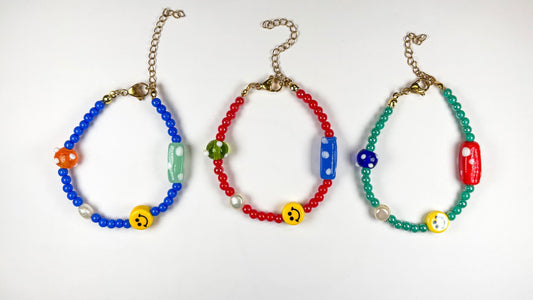 Smiley bracelet