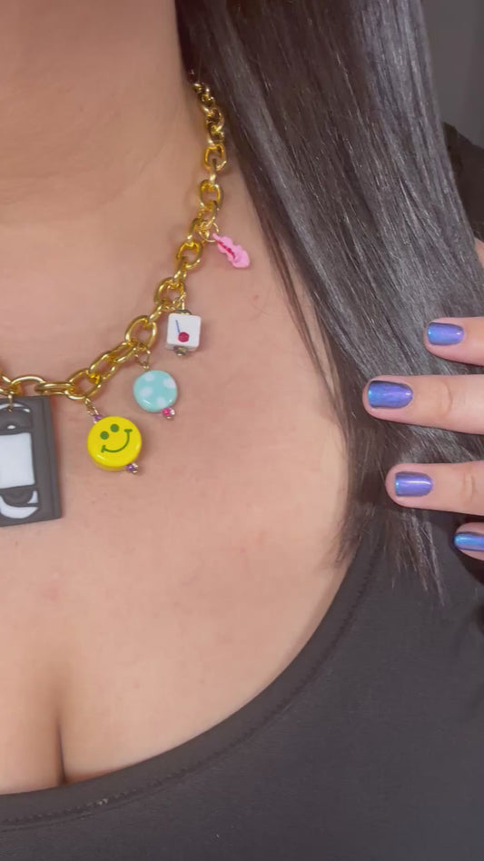 Retro Pop Vibes Necklace